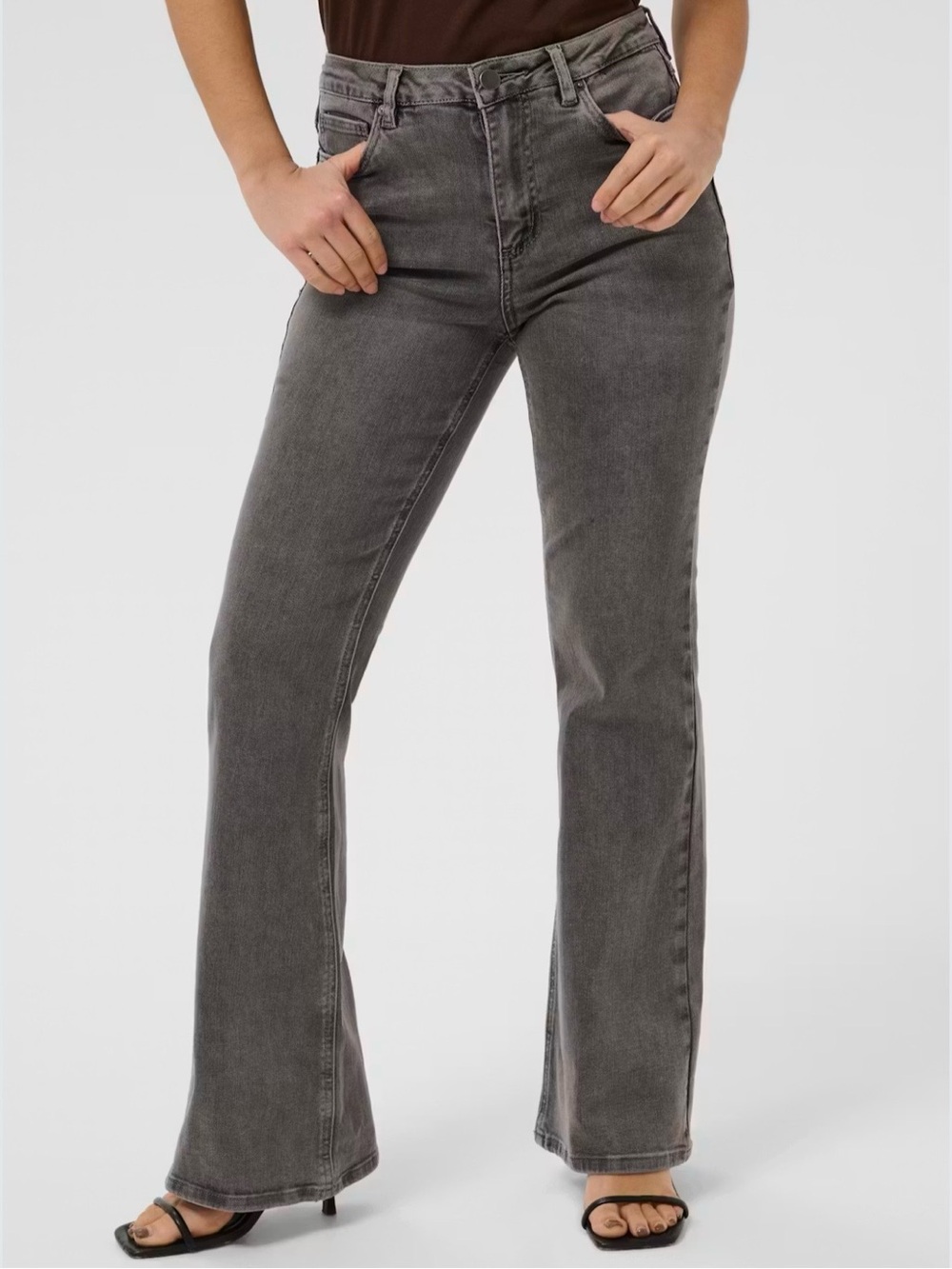 NWT KAFFE KAsinem High Waist Flared Jeans with Stretch - Size Medium (Danish 38)